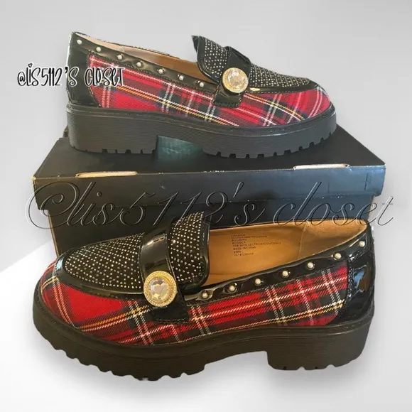 Torrid x Betsey Johnson Red Plaid Buckle Loafers 8WW 8 Wide Width — New!