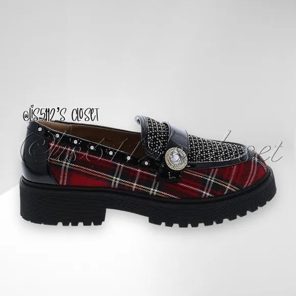 Torrid x Betsey Johnson Red Plaid Buckle Loafers 8WW 8 Wide Width — New!
