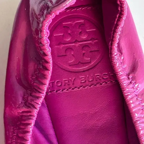 Tory Burch ballet flats size 7 pink Eddie patent leather lighweight slip on