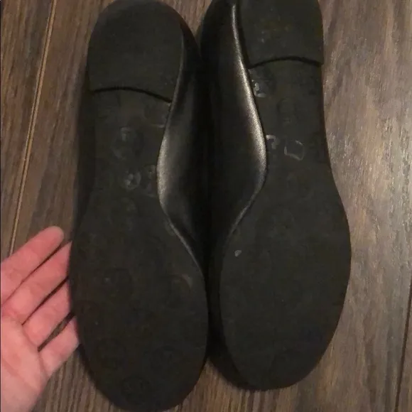 Tory Burch black slipon flats