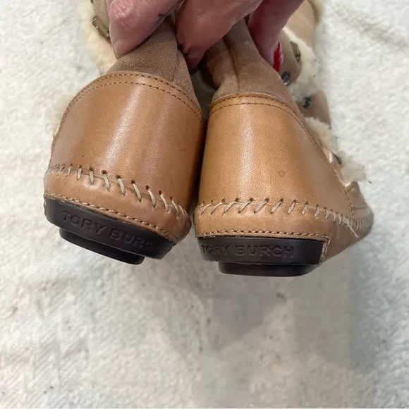 Tory Burch Boots Beige Suede and Sherling Rhinestone Moccasin Pull On Boots 8