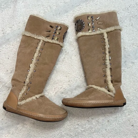 Tory Burch Boots Beige Suede and Sherling Rhinestone Moccasin Pull On Boots 8