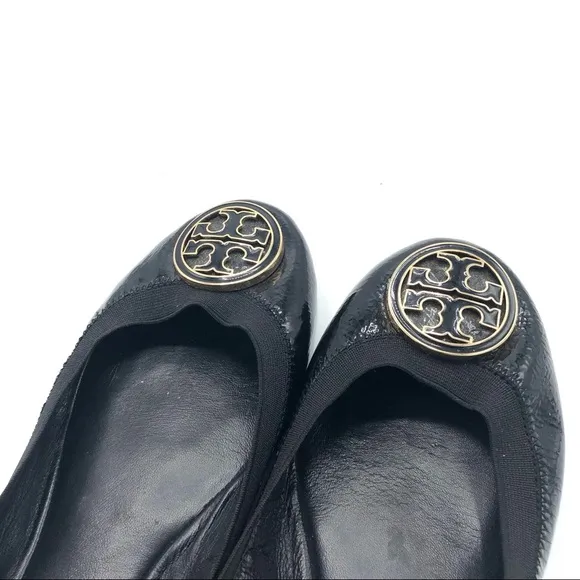 TORY BURCH Caroline Ballet Flats Black Leather Patent Slip On Medallion 8.5 Logo