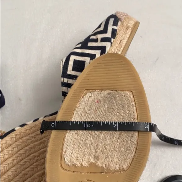 Tory Burch Clubhouse navy and cream geometric espadrilles 39