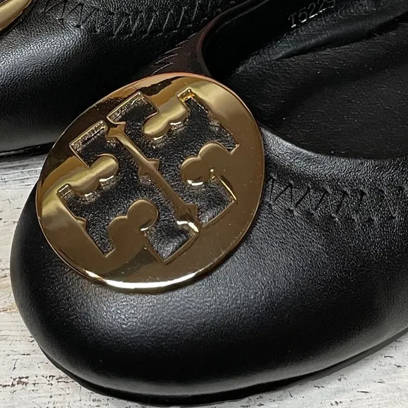 TORY BURCH Flats Womens Size 6 Shoes Slip On Black Leather New in Box