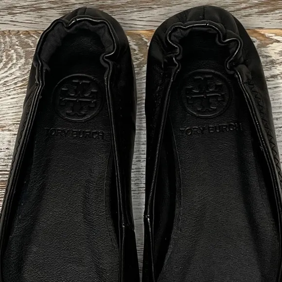 TORY BURCH Flats Womens Size 6 Shoes Slip On Black Leather New in Box