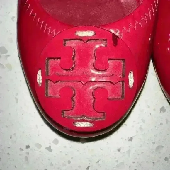 Tory Burch Hot Pink‎ Patent Leather Ballet Flats Reva 6M Women's Slip On