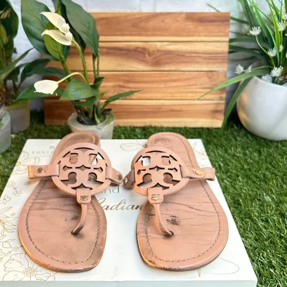 TORY BURCH Miller Sandals Makeup women size 9.5