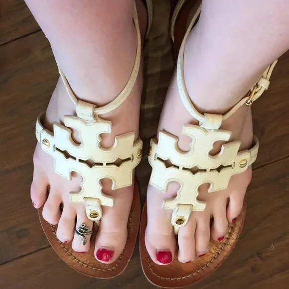 Tory Burch Phoebe Thong Sandals Ivory Size 9