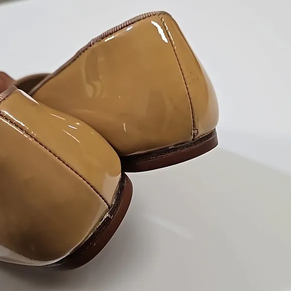 Tory Burch Samantha Smoking patent leather tan/beige loafers women's size 7.5