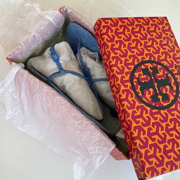 TORY BURCH t-strap sandals