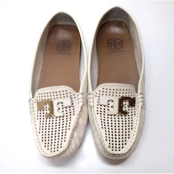 Tory Burch white leather flat loafers Size 5 driving moccasins logo