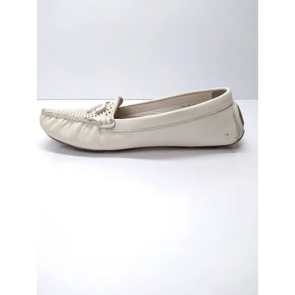 Tory Burch white leather flat loafers Size 5 driving moccasins logo
