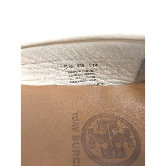 Tory Burch white leather flat loafers Size 5 driving moccasins logo