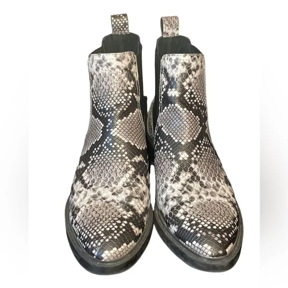 Treasure &amp; Bond Womens Gabriela Pull On Ankle Boot Multicolor Snake Skin Size 7M