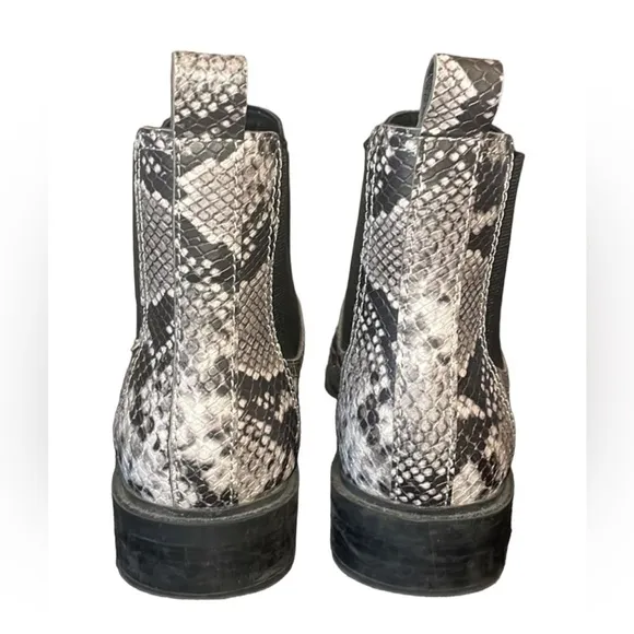 Treasure &amp; Bond Womens Gabriela Pull On Ankle Boot Multicolor Snake Skin Size 7M