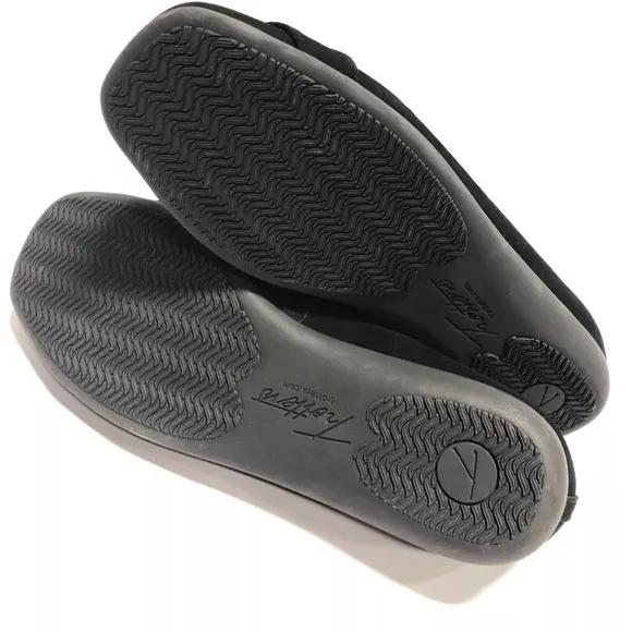Trotters Women’s Sizzle, Black Slip-On Flats, Size 7.5 WW