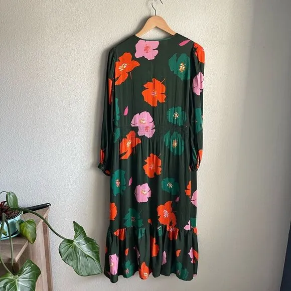 Tucker The Juliette Dress in Evergreen Poppies