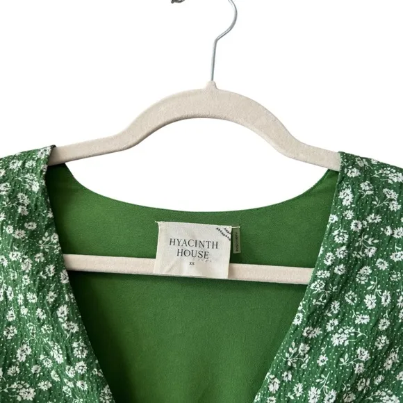 Tuckernuck Hyacinth House Green Ditsy Floral Mila Midi Dress Size XS Boho Ruffle