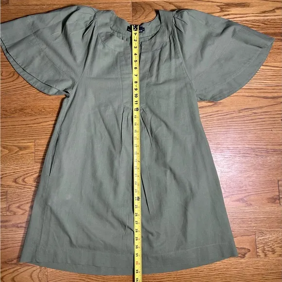 Tuckernuck Pomander Place Finley Dress Size Small Short Flutter Sleeve