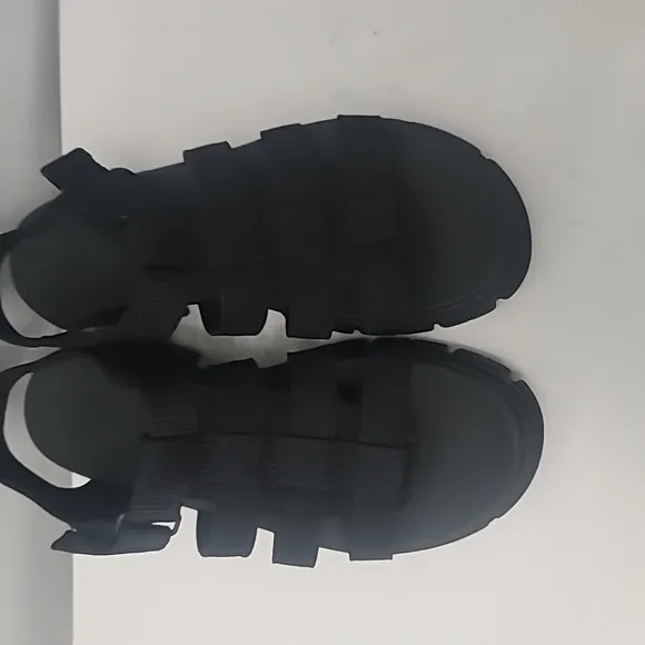 Ugg Ashton Multi strap Sandals