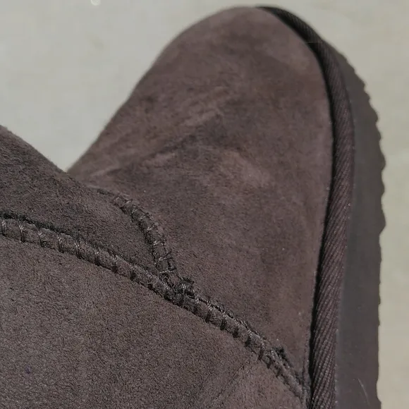 Ugg Australia Size 7 Classic Tall Brown Leather Suede Pull On Boots