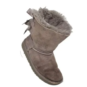 UGG Bailey Bow Girls Youth Size 3 Gray Leather Booties Boots Lambs Wool Lining