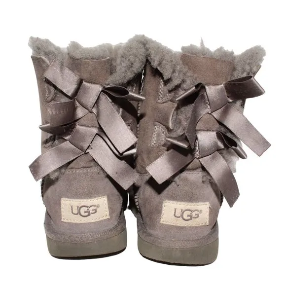 UGG Bailey Bow Girls Youth Size 3 Gray Leather Booties Boots Lambs Wool Lining