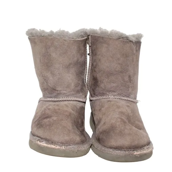UGG Bailey Bow Girls Youth Size 3 Gray Leather Booties Boots Lambs Wool Lining