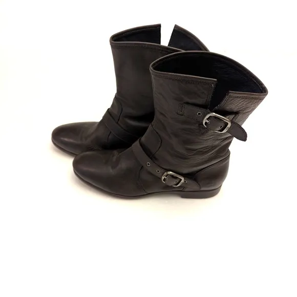 UGG Brown Pull On Boots