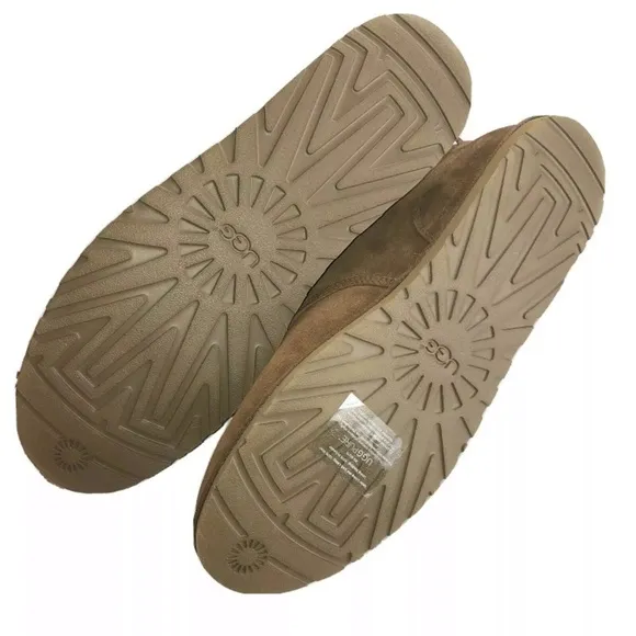 Ugg Chukka Boots new