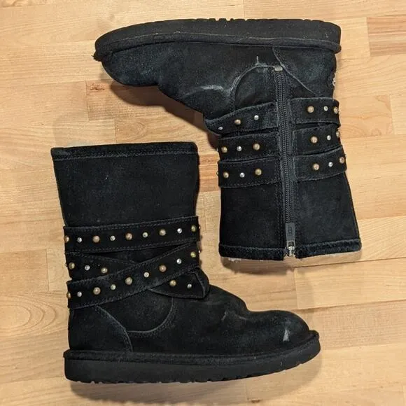 UGG Clovis Studded Zip Boot Black Size 1 Kid