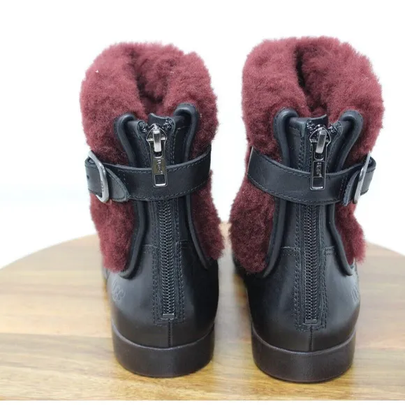 UGG Inez Boots Womens 7 Black Maroon Leather‎ Ankle Sherling Buckle Adjustable