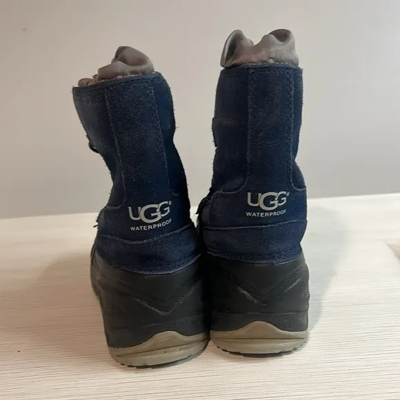 UGG Kids Ludvig Waterproof Pull-On Navy Boots size 10
