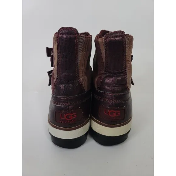 Ugg Marrais Womens Boots Size 9 Leather Blend Pull On Duck Boots