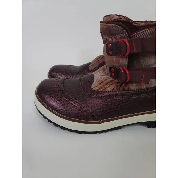 Ugg Marrais Womens Boots Size 9 Leather Blend Pull On Duck Boots