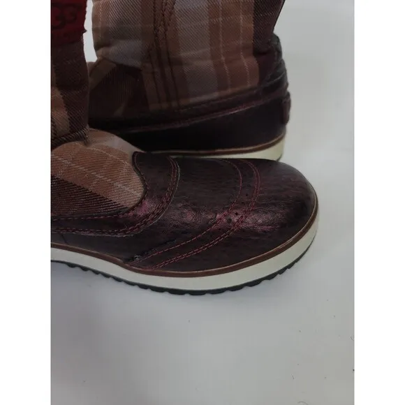 Ugg Marrais Womens Boots Size 9 Leather Blend Pull On Duck Boots