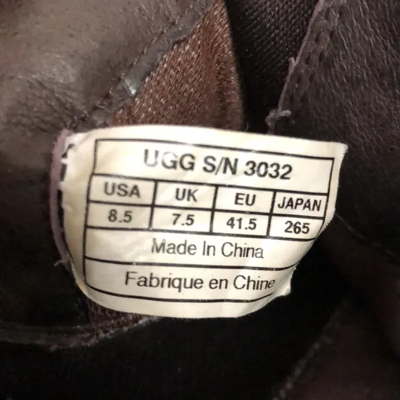 UGG Men’s Ankle Brown Leather Pull On Boots, Size 8.5, Rubber Sole