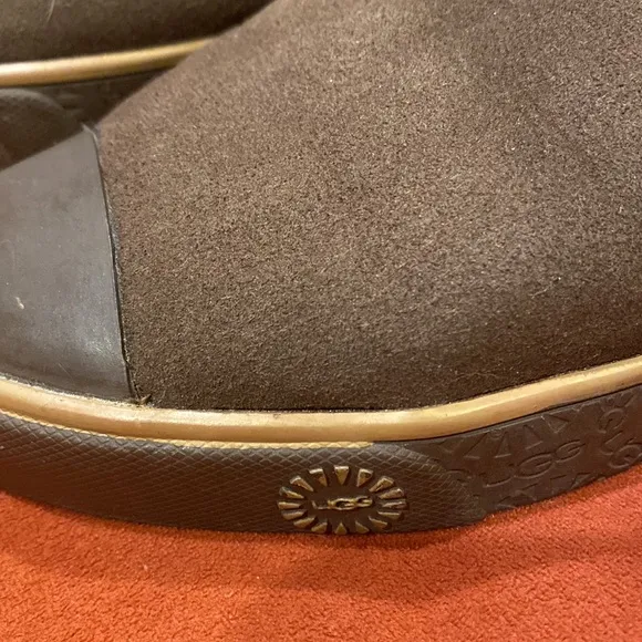 UGG new sheepskin brown leather tall pull on boots size 9.
