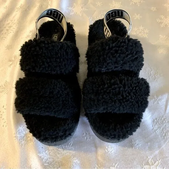 UGG Platform Sandals Black Shearling Great Soles Stretch Strap Sz 8 Gorgeous