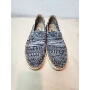 UGG Sammy Slip-On Knit Shoes Gray Beige Size 7.5  Flats Comfort Casual