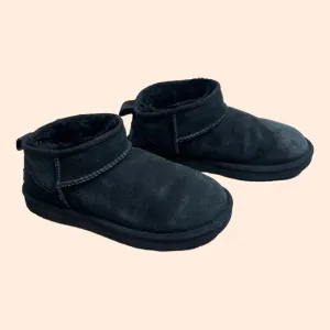 UGG Ultra Mini Boots Black