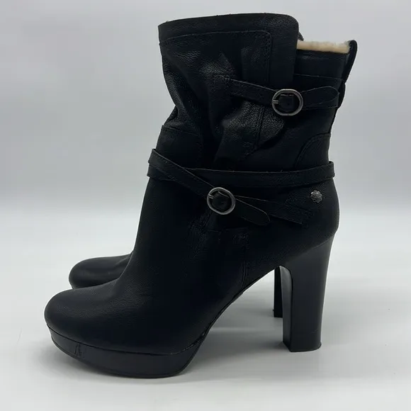 UGG women US 6.5 Style 1005645 Black leather heeled boots OLIVIA midi boot wrap