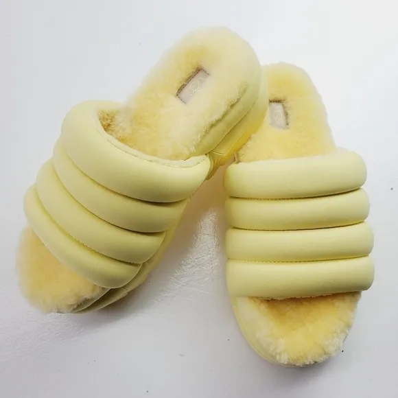 UGG Women's Maxi Puft Slide Slipper Sandals Banana Yellow Size 8