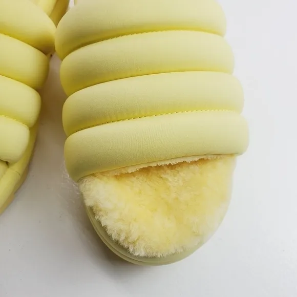 UGG Women's Maxi Puft Slide Slipper Sandals Banana Yellow Size 8