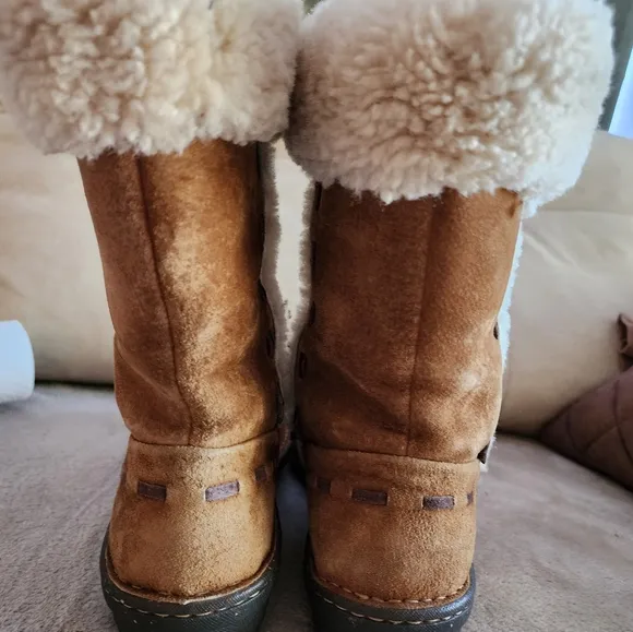UGG Womens Size 12 43 Elijo Chestnut Suede Shearling Pull On Cuffed Boots