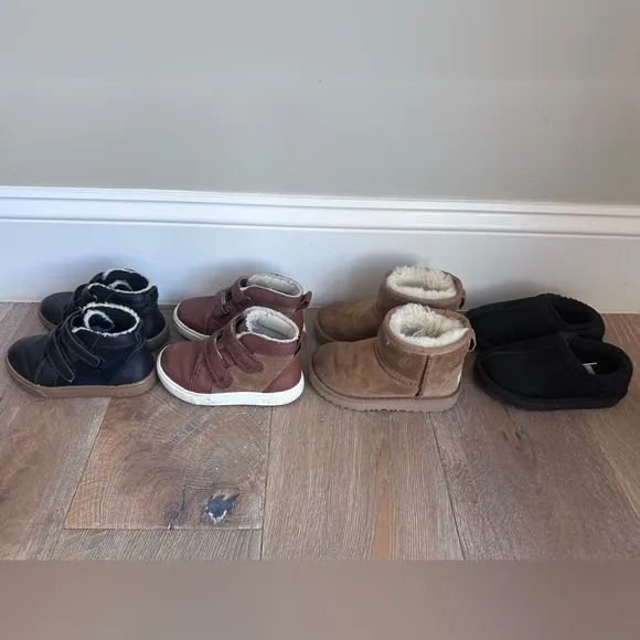 Uggs kids boots size 9 lot