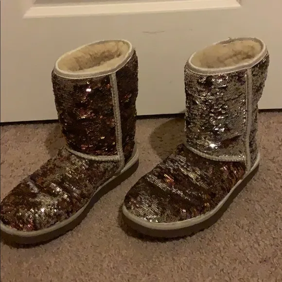 Uggs Sequin color changing boots