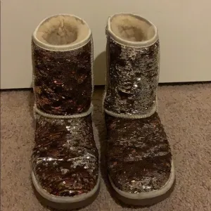 Uggs Sequin color changing boots