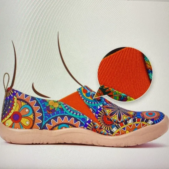 UIN Floral Design Blossum Toledo Canvas Slip On Shoes Size 8